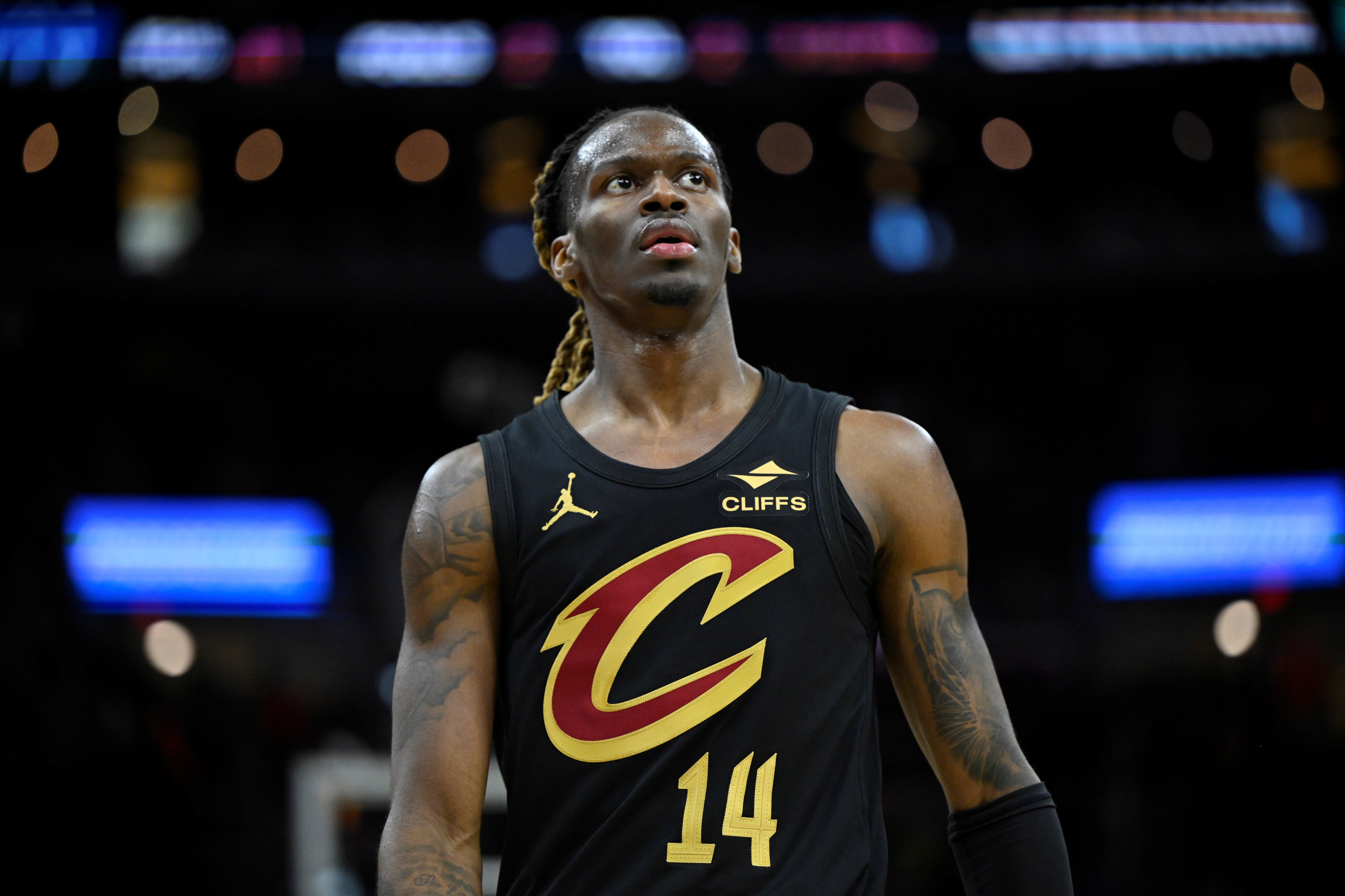 五星体育-帕森斯：基翁·埃利斯能干脏活累活 能隐藏哈登防守弱点&amp;帮他补位