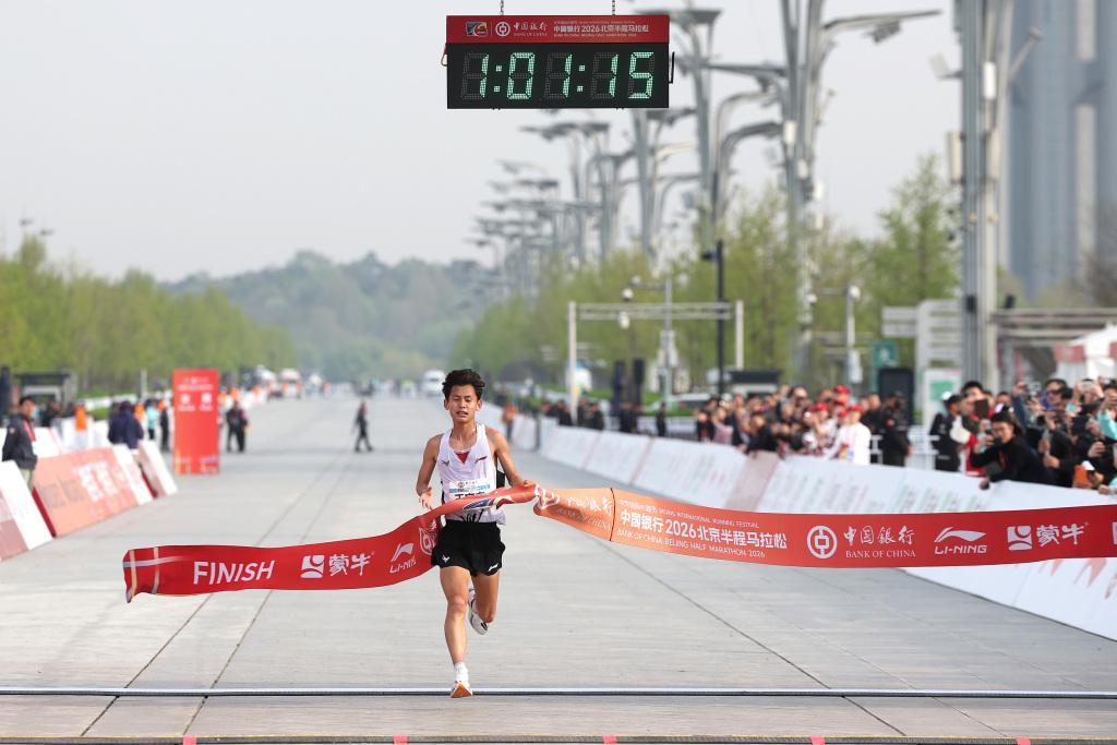 王文杰带领中国半马进入101时代，中国路跑凭什么持续提速